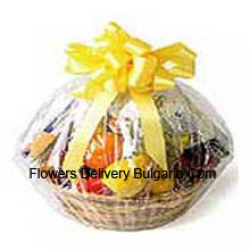 Yummy 3 Kg Fruit Basket